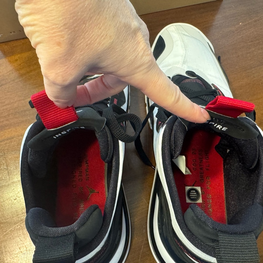 Jordan Aerospace 720 Athletic Shoes Black White Red - Picture 7 of 8